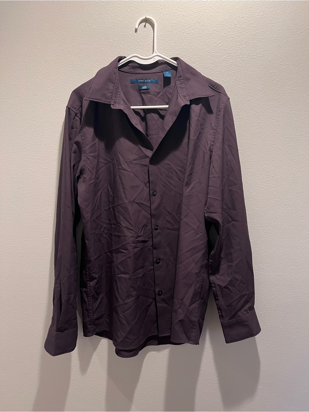 Perry Ellis Men's Stretch Button-Front Shirt in Plum